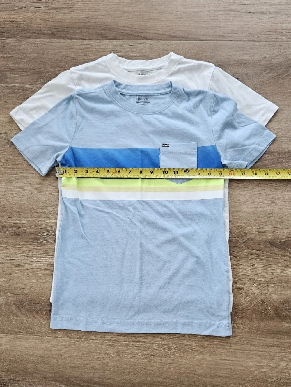 Hurley Kids Short Sleeve Tee Light Blue and White Stripes Size M - Set Of 2